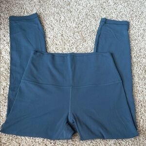 High-Rise Crop 23" in iron blue! Size 6